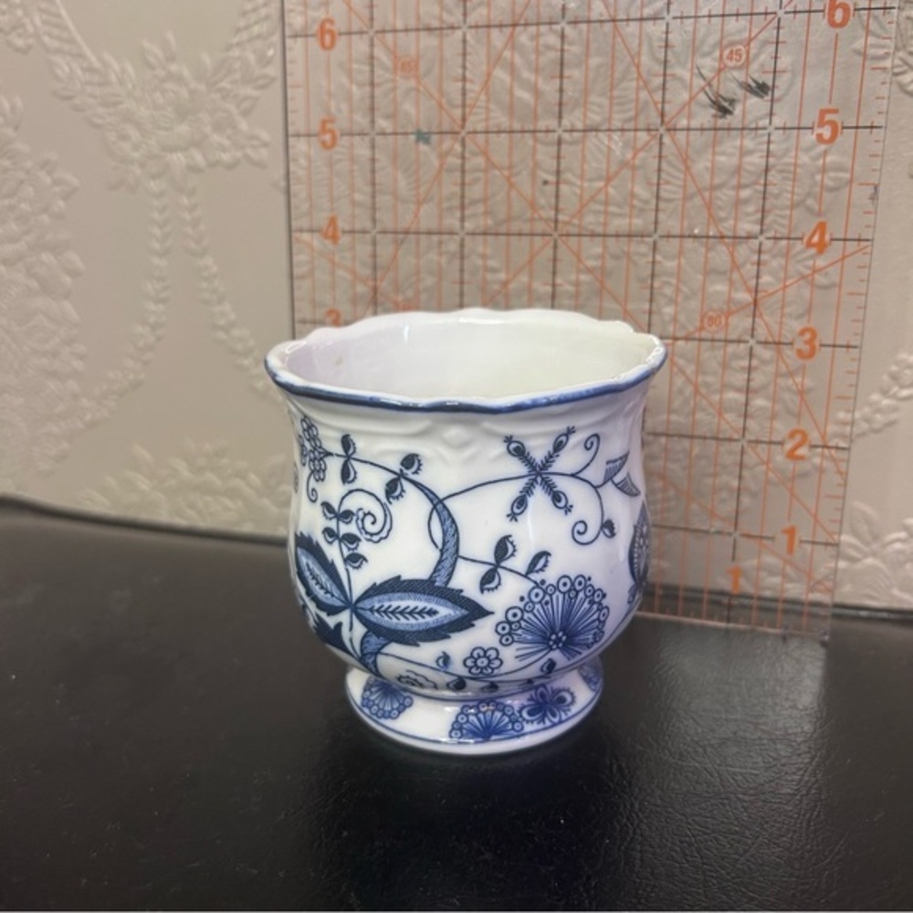 Vintage Blue Phenix Open Sugar Bowl Fine China of Japan 3 1/4"